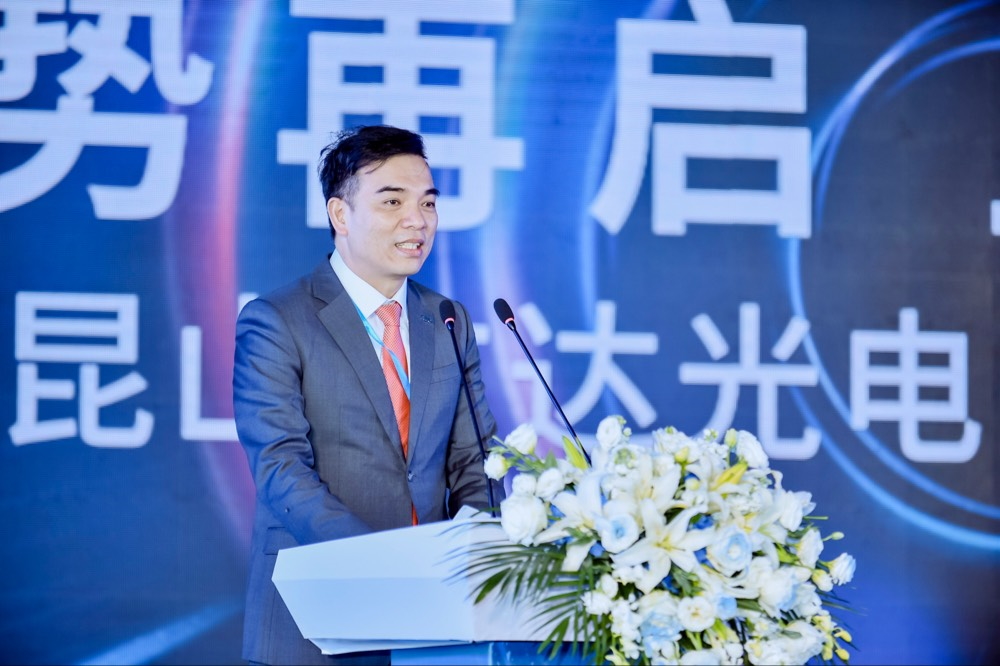 bb贝博Ballbet执行长暨总经理柯富仁于启用仪式致词