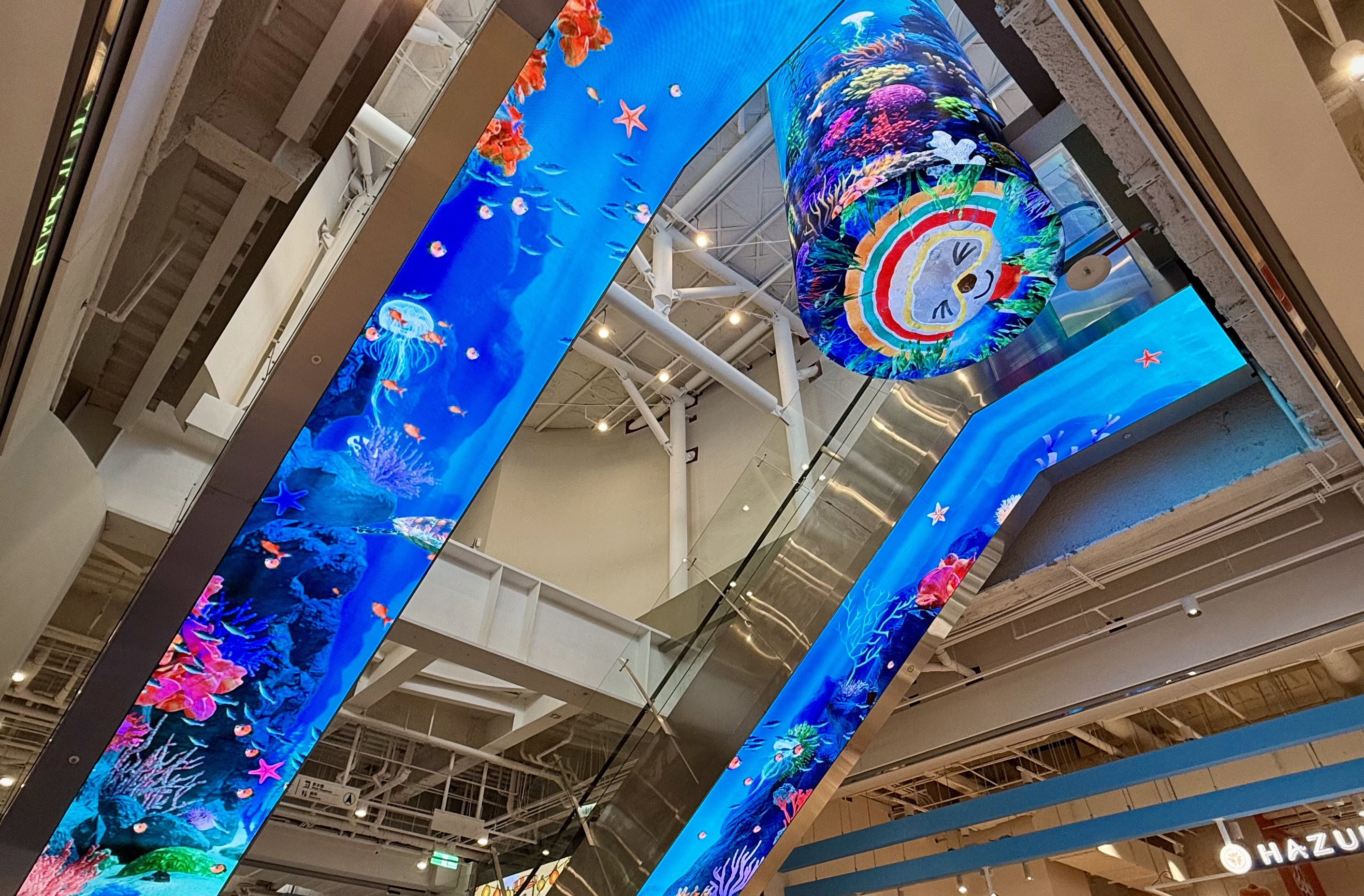 達擎與傑可達整合先進顯示技術與軟硬體應用服務，提供一系列大型LED顯示解決方案，為全新改裝開幕的「清水服務區」佈局嶄新視覺體驗。